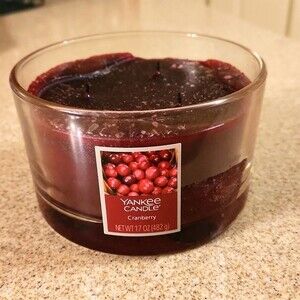 Yankee Candle 17oz Cranberry 3 Wick Round Candle